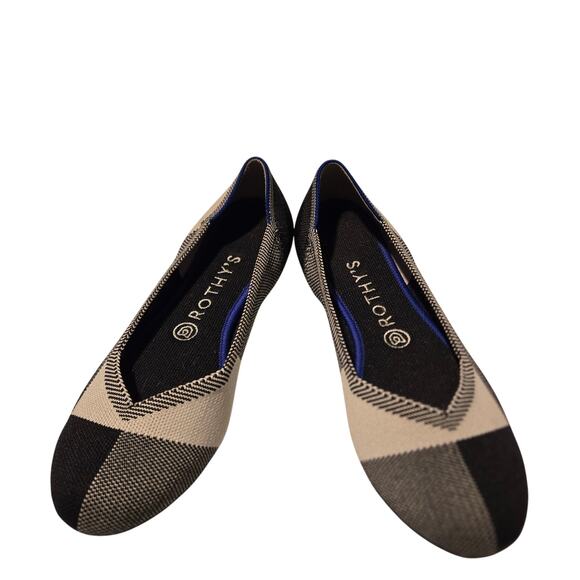 Rothy's The Flat Captoe Black Colorblock is a ballet flat women Size 8.5 - Picture 1 of 8
